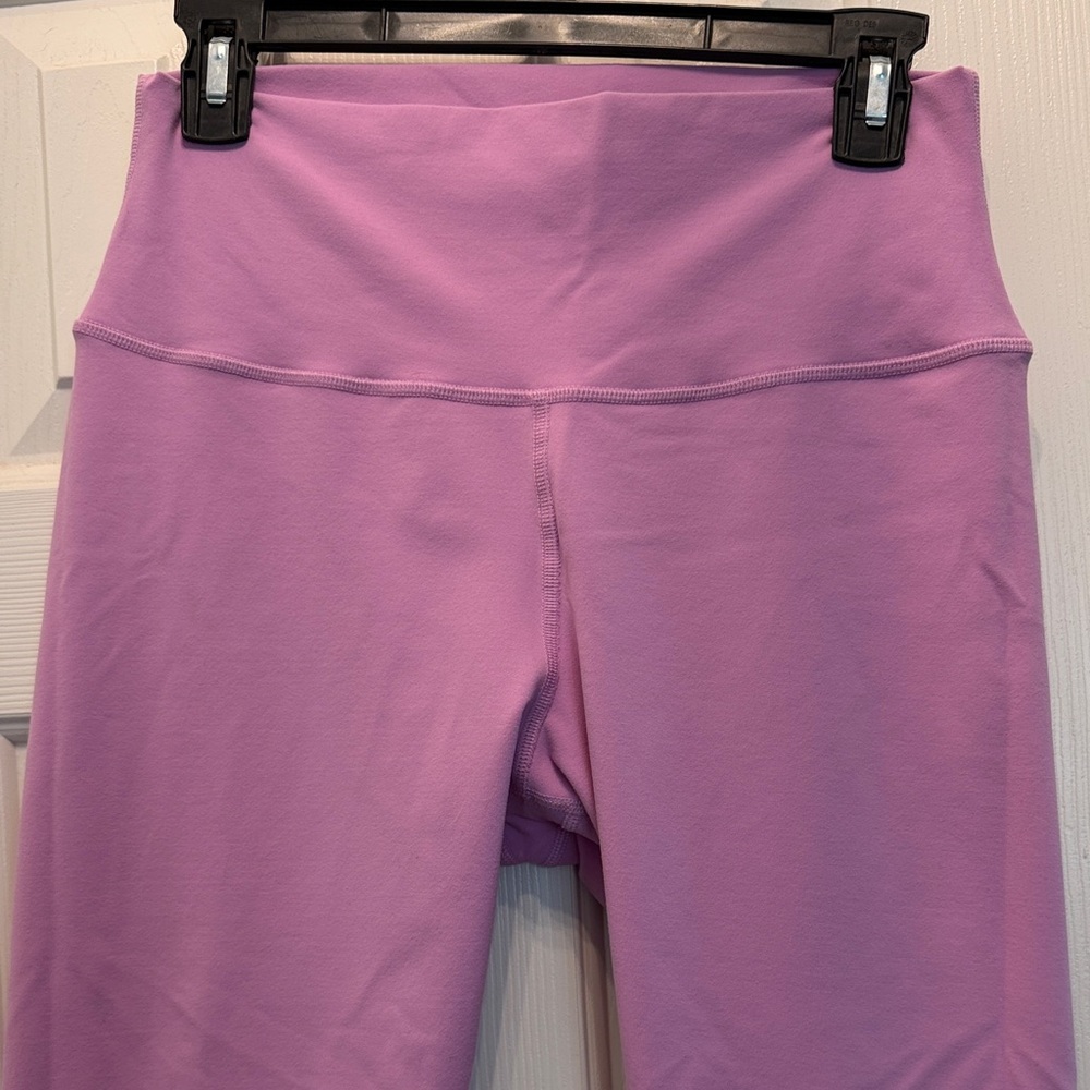 Alo Women's Pink High-Waisted leggings